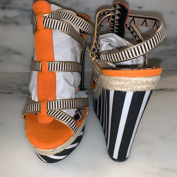 NIB Jessica Simpson Wedge Heels - Picture 4 of 8